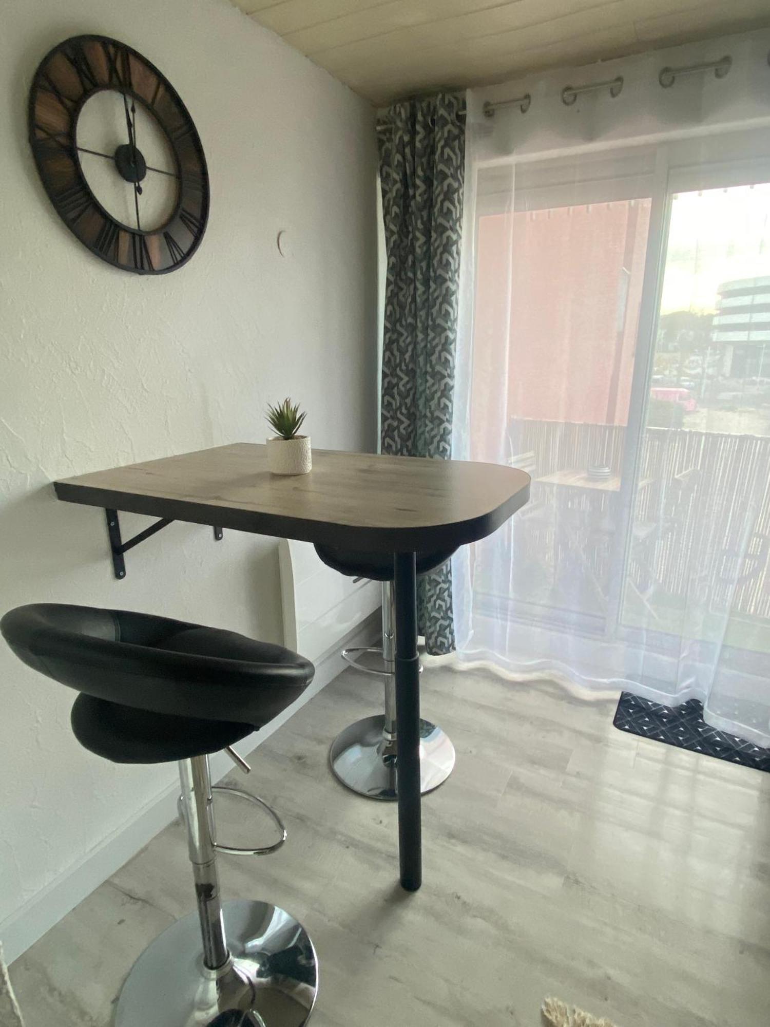 Studio Centre Port Avec Piscine Residence Port Richelieu 阿格德 外观 照片